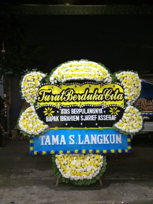 Papan Bunga Duka di Sumbul
